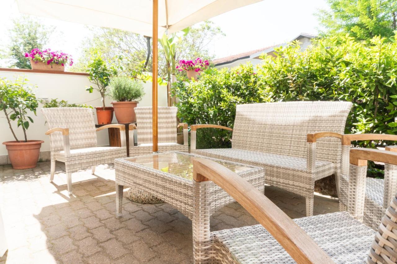 B&B Hotel Villa Nora Белларія-Іджеа-Марина Екстер'єр фото