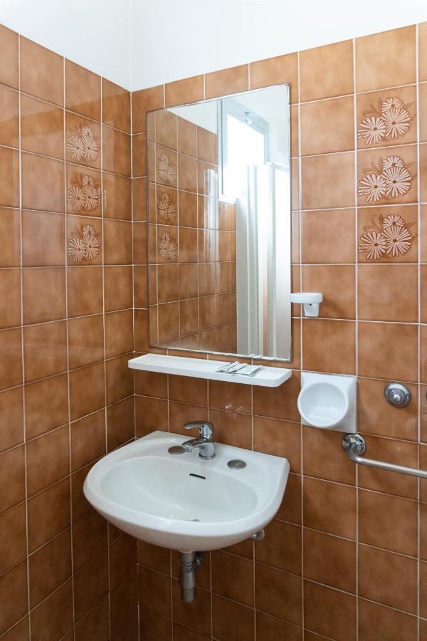 B&B Hotel Villa Nora Белларія-Іджеа-Марина Екстер'єр фото