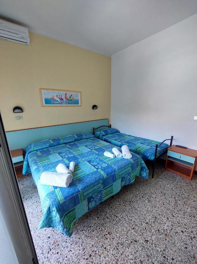 B&B Hotel Villa Nora Белларія-Іджеа-Марина Номер фото